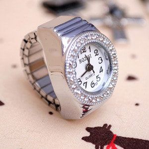 娃娃饰品 WATCH NO5