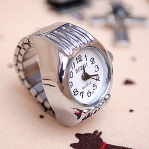 娃娃饰品 WATCH NO8