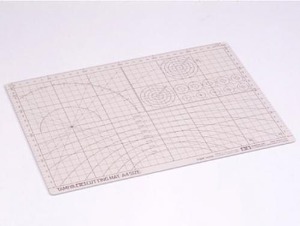 TAMIYA Cutting Mat beige A4 Size