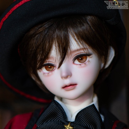 娃娃 Kid Delf  YULMU Limited